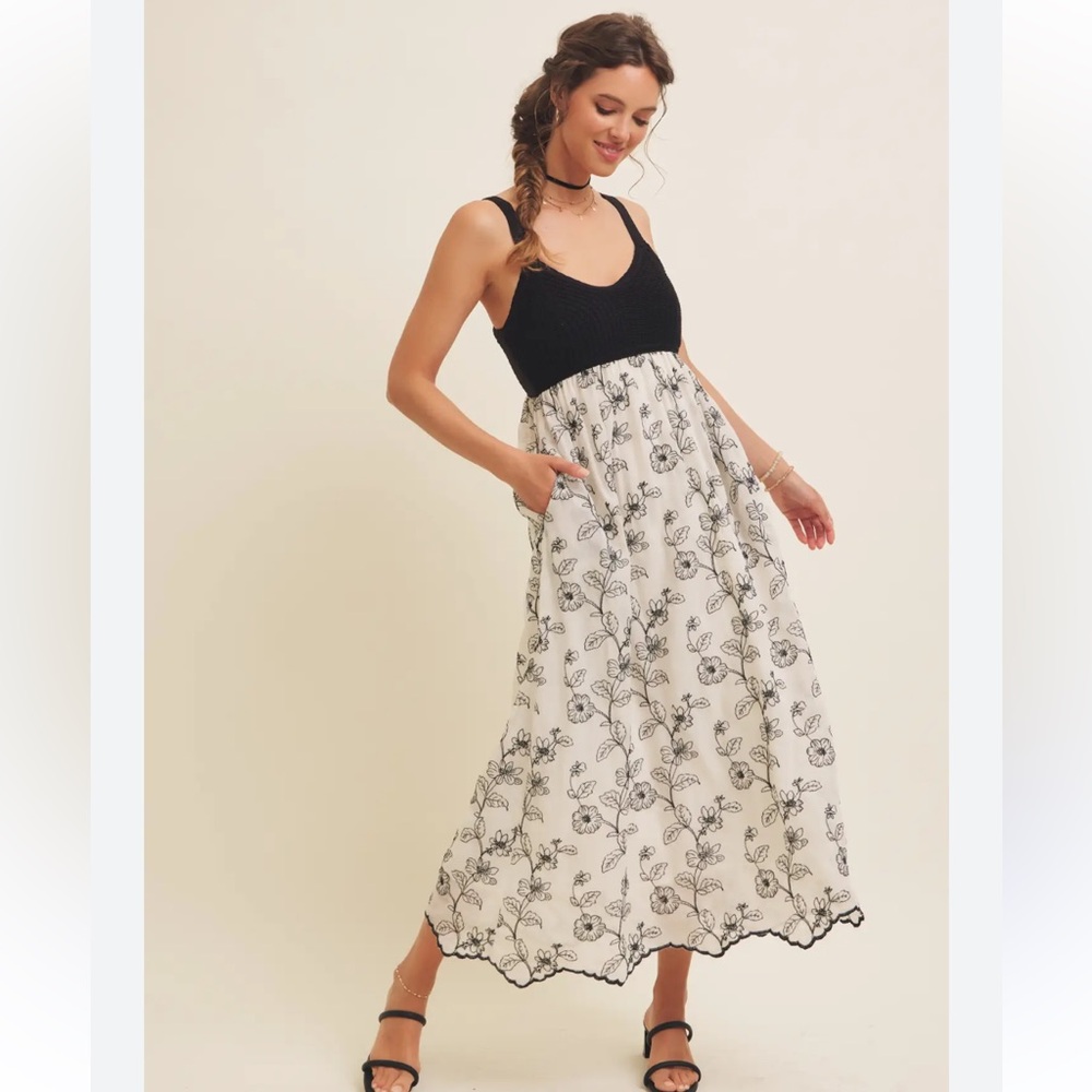 Black and White Floral Maxi Skirt & knit top